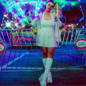 Meet your Posher, Danica